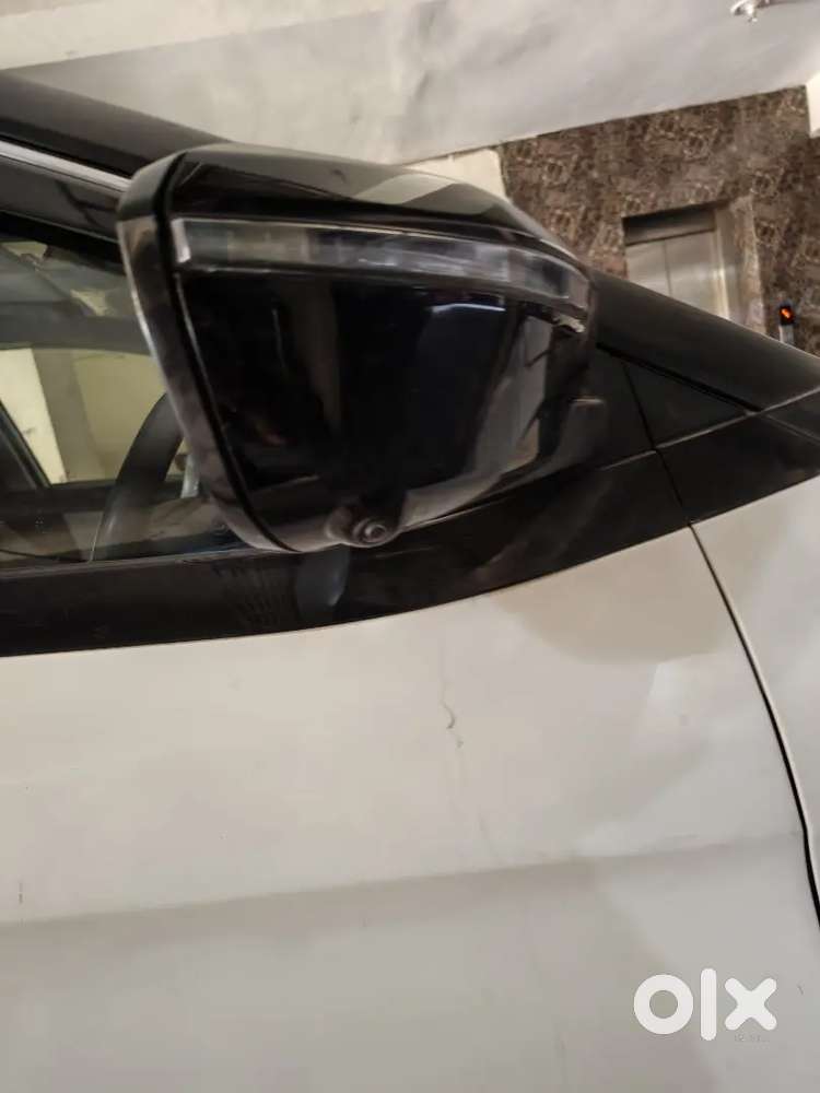 Tata Nexon 2025 Petrol Well Maintained