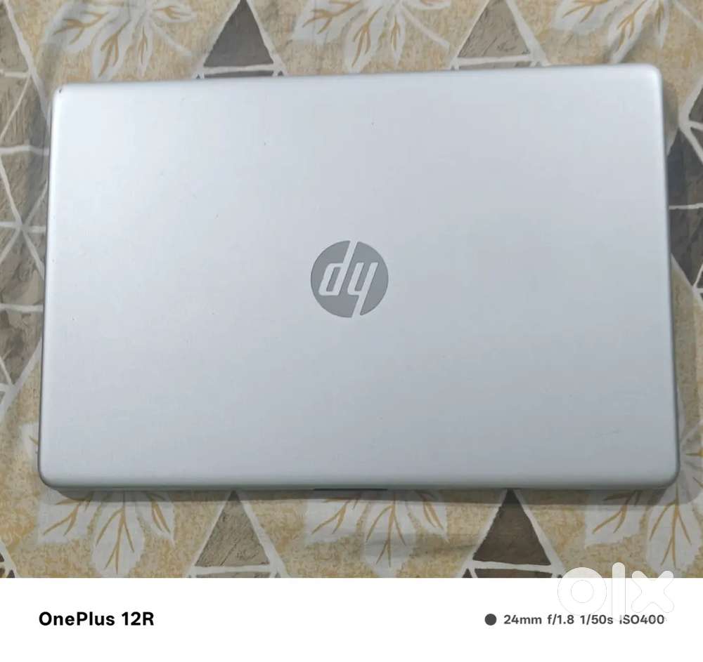 HP 15s-eqxxx with charger