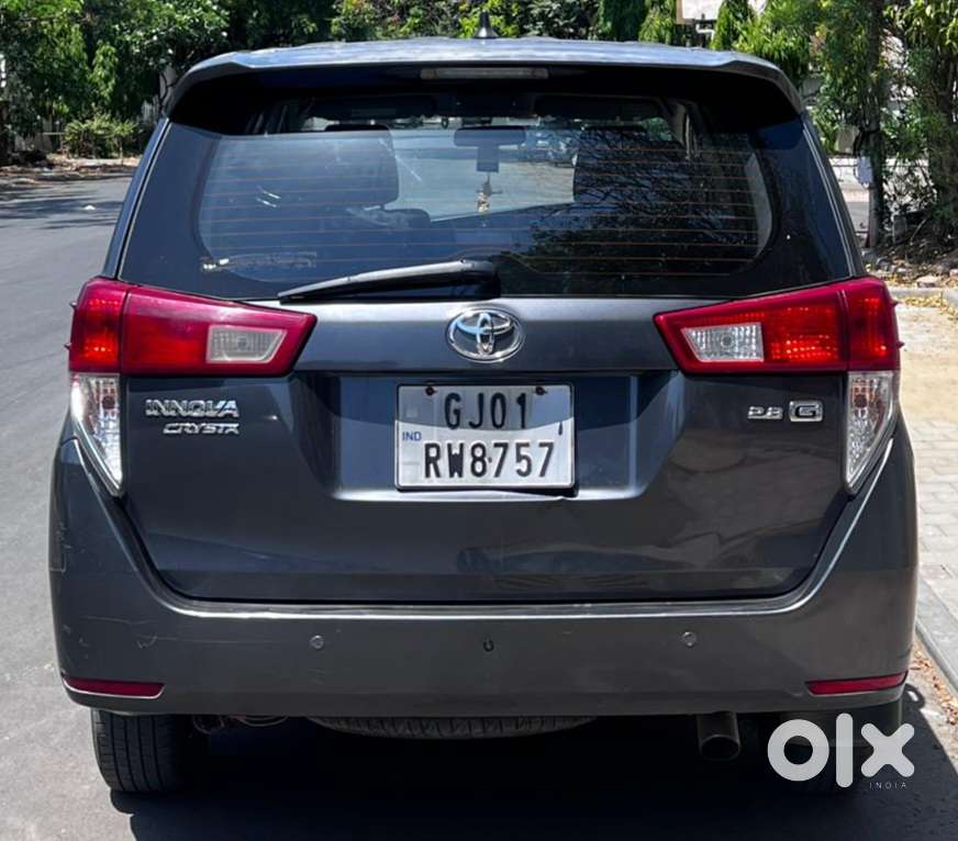 Toyota Innova Crysta 2.8 Gx At, 2017, Diesel