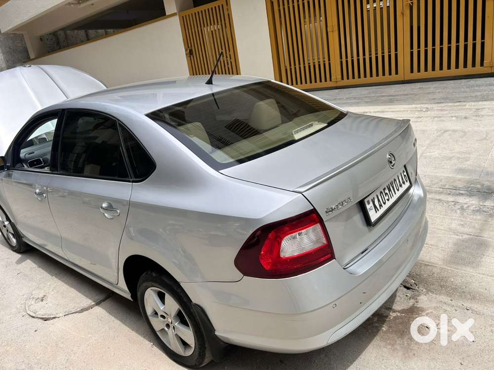 Skoda Rapid 2017 Petrol