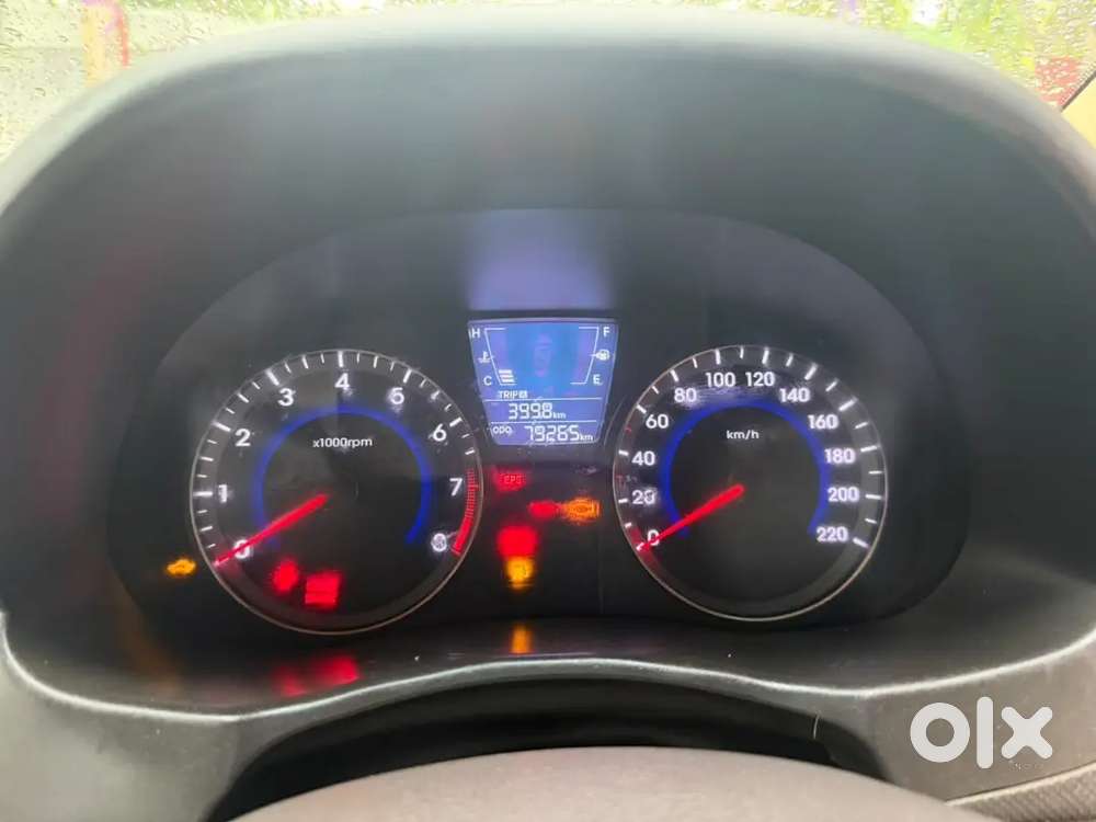 Hyundai Verna 2015
