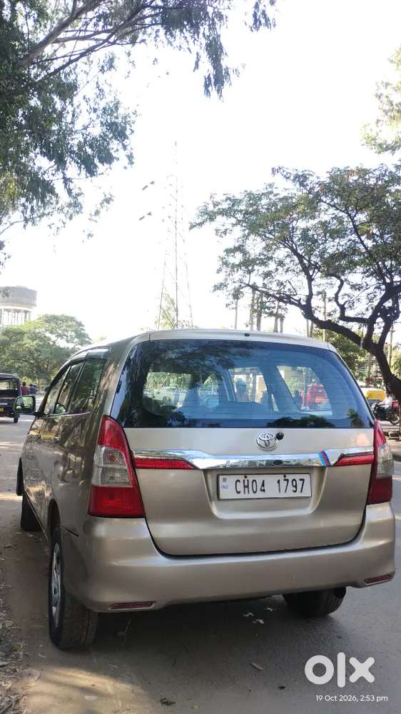 Toyota Innova Diesel 2.5 2007 Urgent Sell
