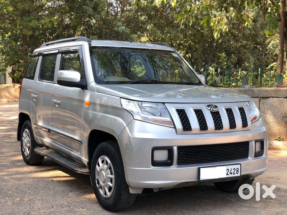 Mahindra Tuv 300