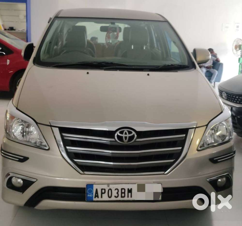 Toyota Innova 2.5 Z Diesel 7 Seater, 2014, Diesel
