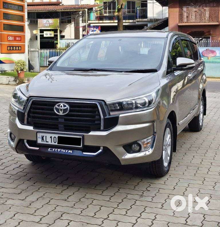 Toyota Innova Crysta 2.4 Vx Mt 8s, 2016, Diesel