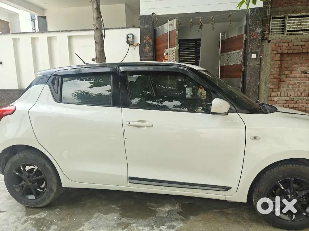 Maruti Suzuki Swift Vxi 2019