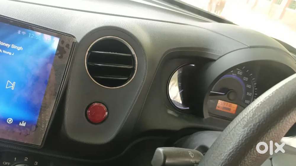Honda Brio 2016