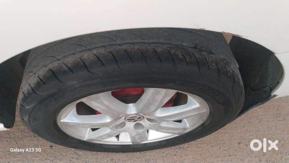 Volkswagen Vento 2010-2013 Petrol Highline, 2012, Petrol