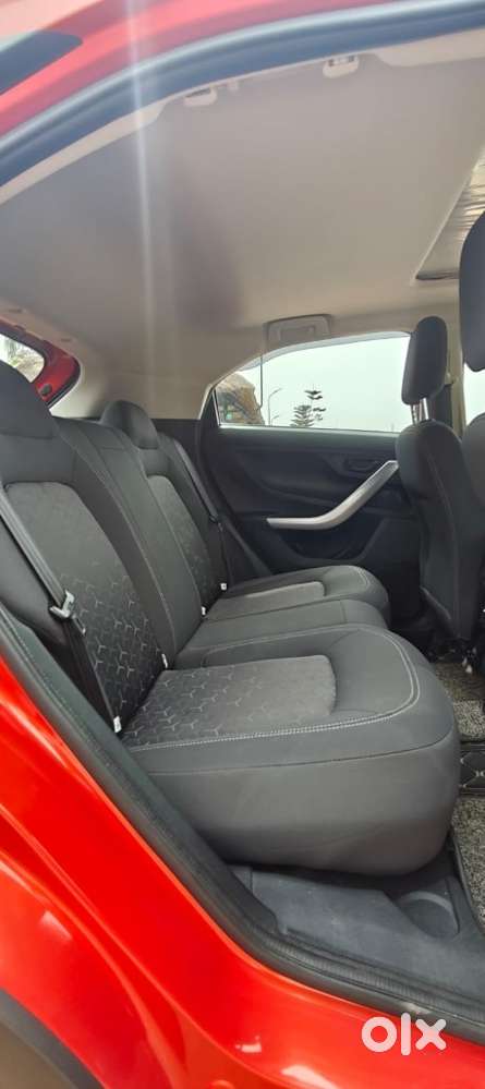 Tata Nexon, 2023, Petrol