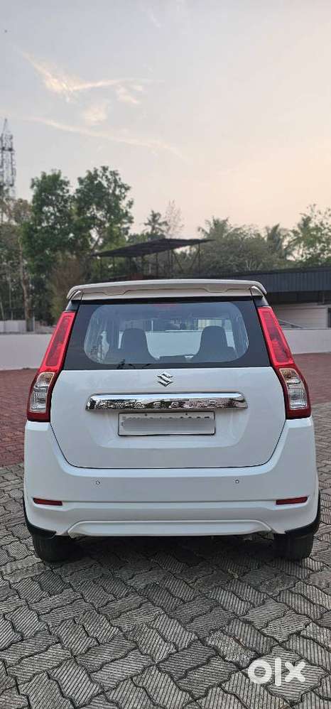 Maruti Suzuki Wagon R 1.2 Vxi, 2023, Petrol