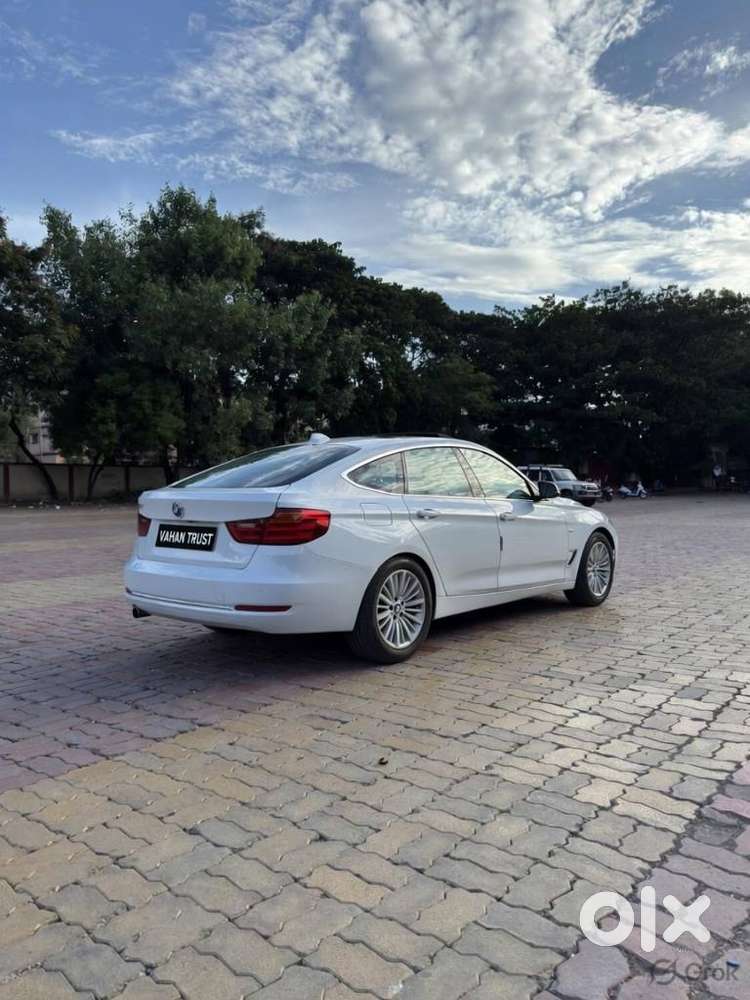 Bmw 3 Series Gt 320d Luxury Line, 2014, Diesel