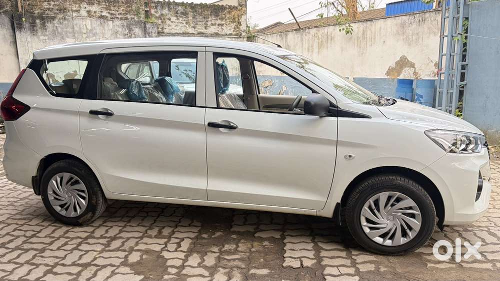 Toyota Rumion S Mt, 2025, Petrol