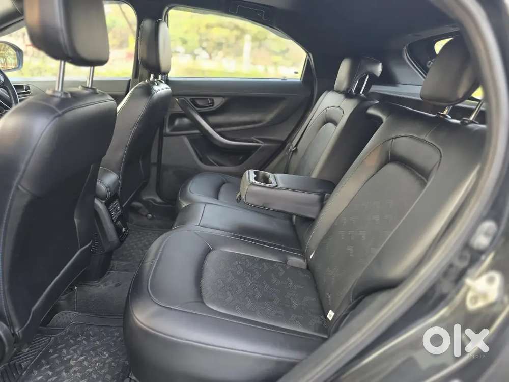 Tata Nexon Ev Xz+luxury Pack Dark Edition