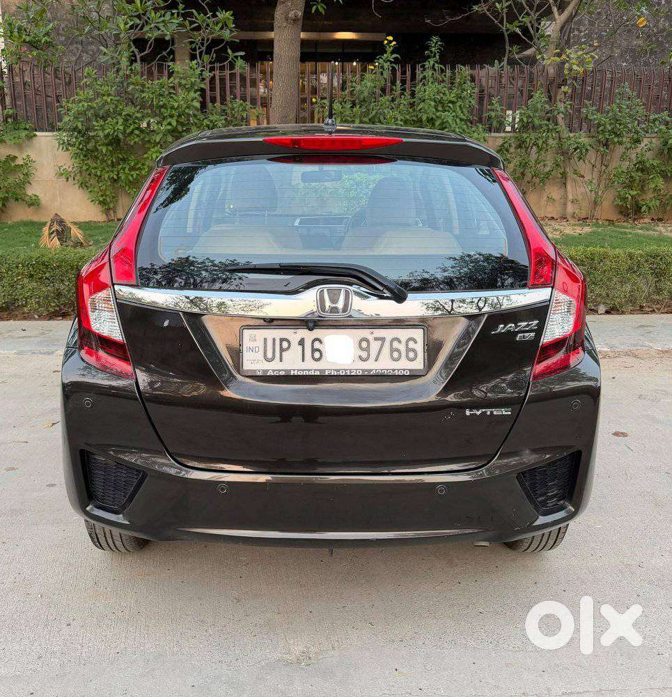 Honda Jazz V Automatic, 2018, Petrol