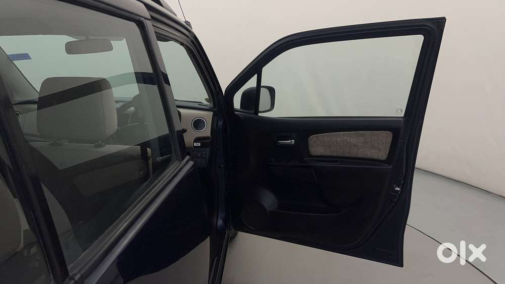 Maruti Suzuki Wagon R 1.0 Vxi Amt, 2017, Petrol
