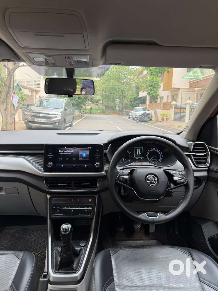 Skoda Kushaq 1.0 Tsi Ambition, 2021, Petrol