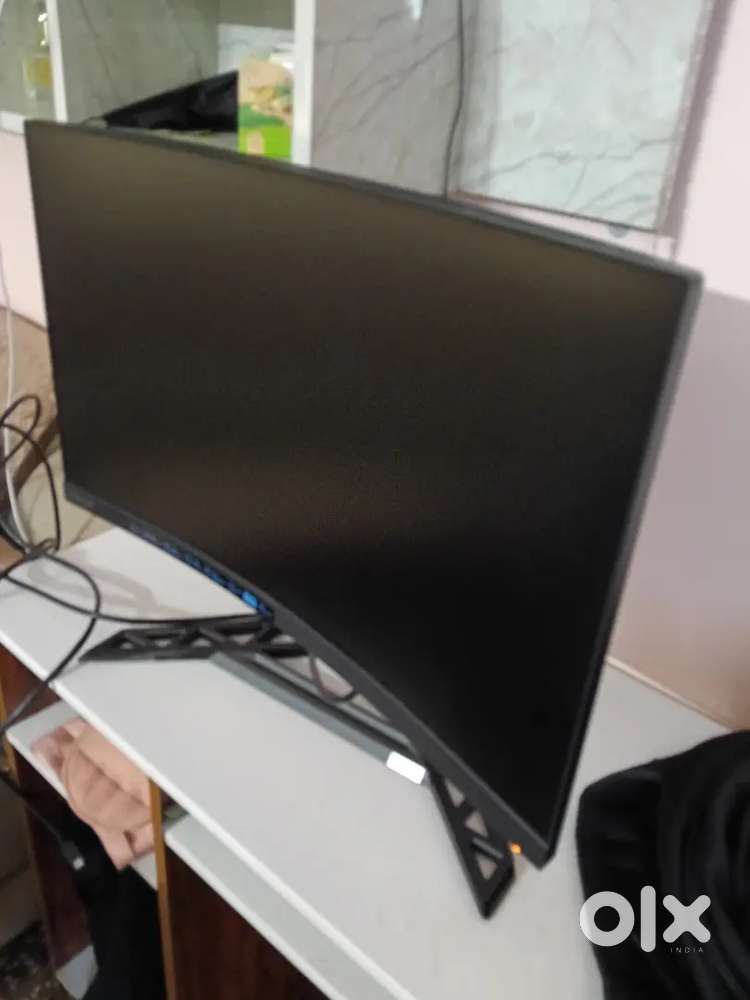 Lenovo Legion R27qc-30 68.58cms (27) Monitor

 f