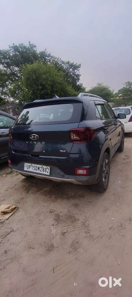 Hyundai Venue 1.0 Sx Turbo Imt, 2021, Petrol