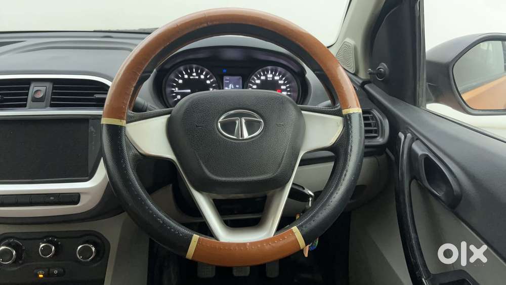 Tata Tiago 1.2 Revotron Xm, 2016, Petrol