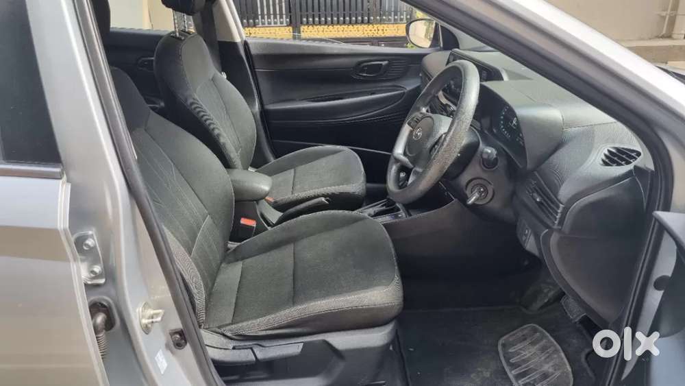 Hyundai I20 Sportz 1.2 Ivt, 2020, Petrol