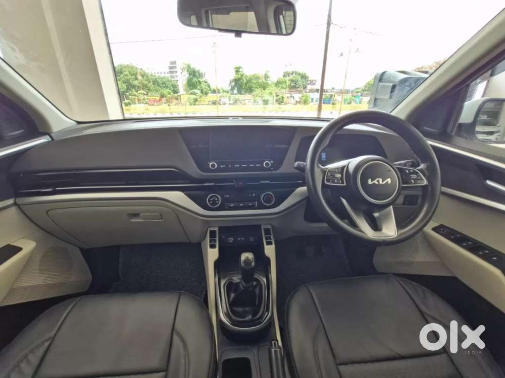 Kia Carens 1.5 Luxury Plus Diesel At 7 Str, 2023, Diesel