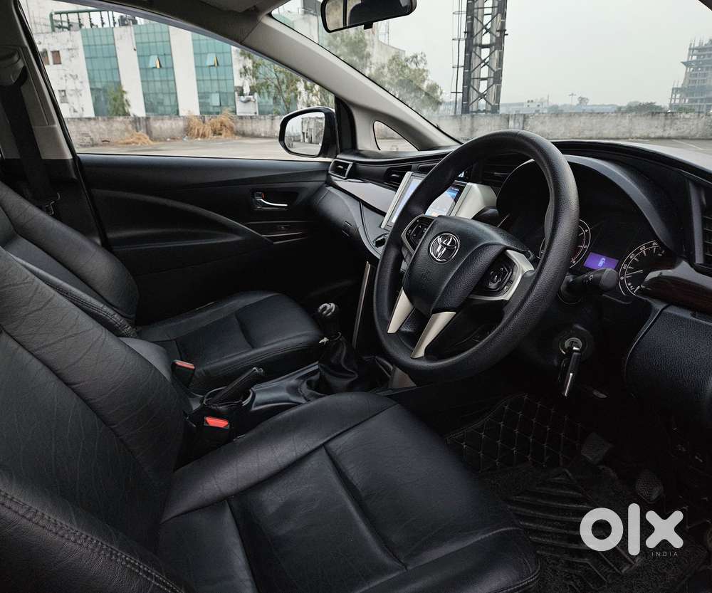 Toyota Innova Crysta [2020-ongoing] 2.7 Gx Mt 7 Str, 2021, Diesel