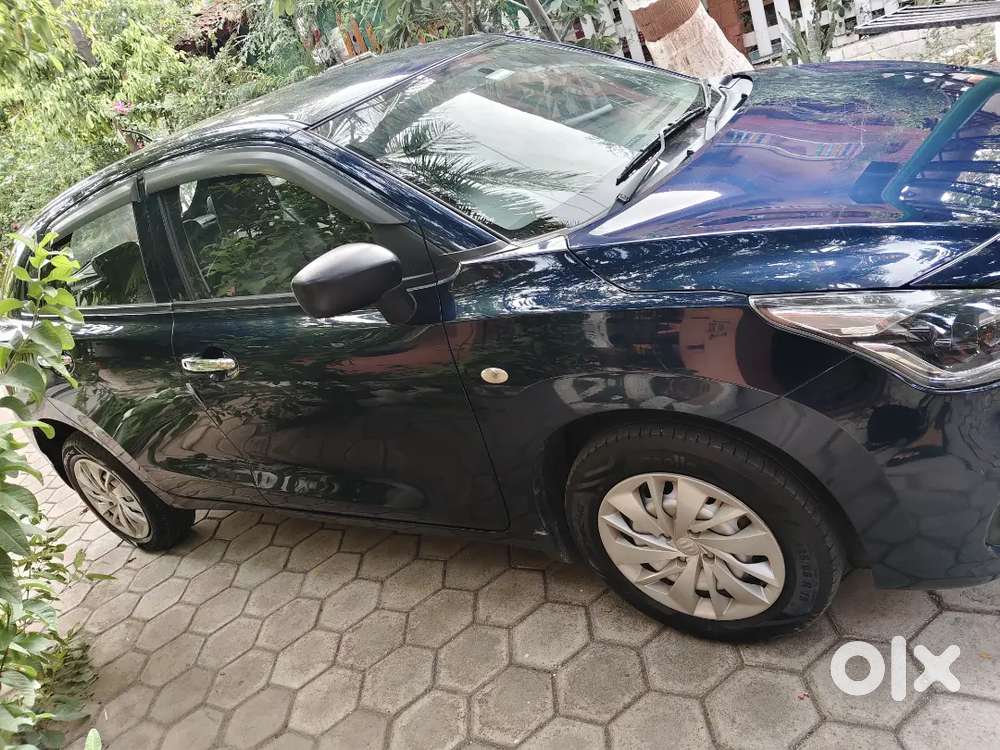 Maruti Suzuki Baleno Blue 2024