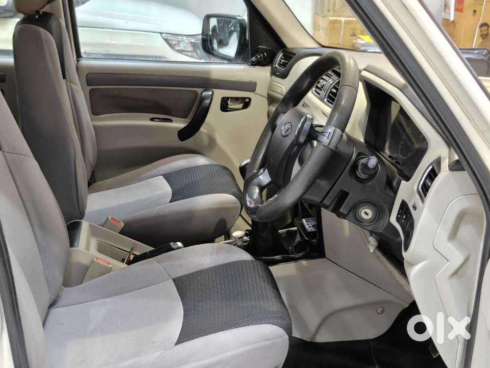 Mahindra Scorpio S6 Plus, 2017, Diesel