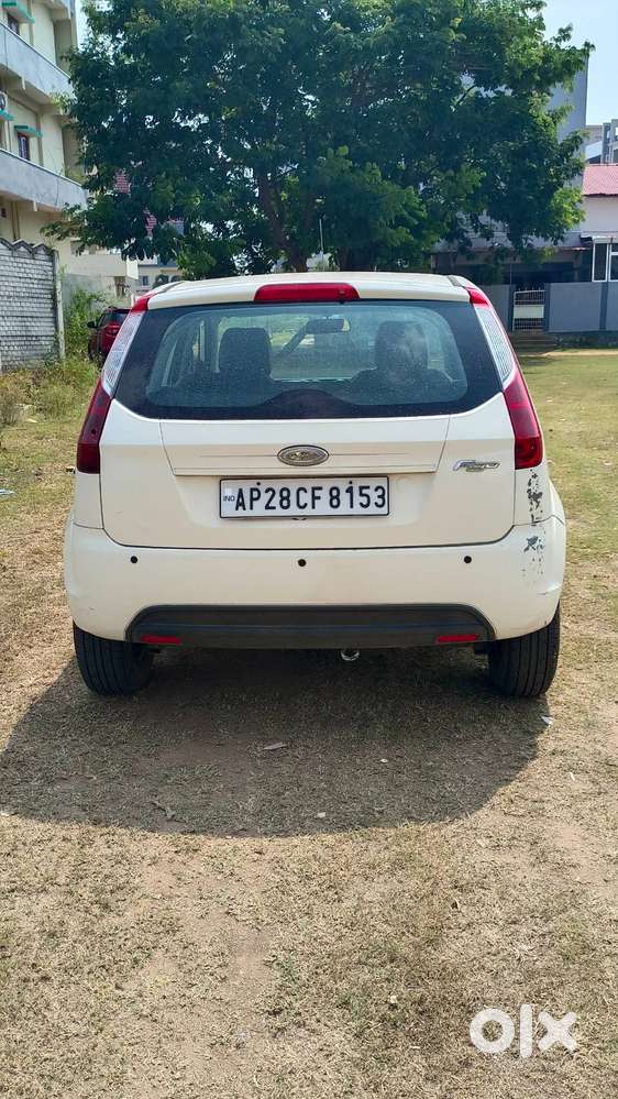 Ford Figo Lxi Duratec 2012