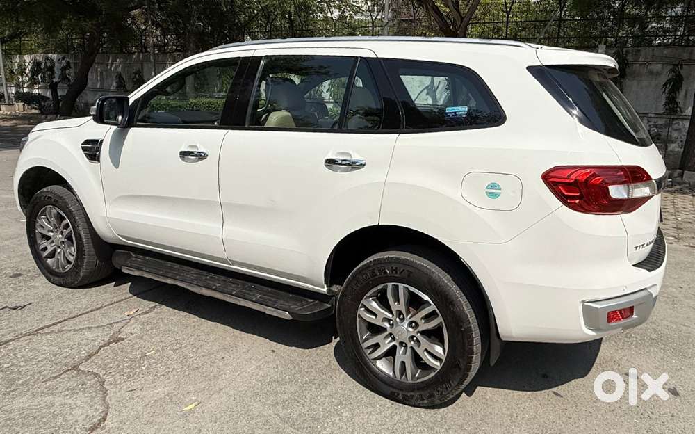 Ford Endeavour 3.2 Titanium 4x4 At, 2017, Diesel