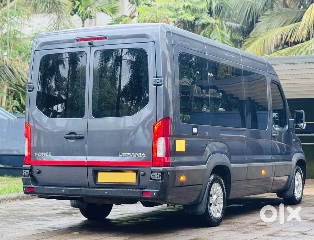 Force Motors Trax Cruiser 12 Str Ac, 2023, Diesel