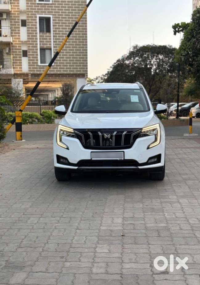 Mahindra Xuv700 Ax7 Luxury Pack Awd, 2022, Diesel
