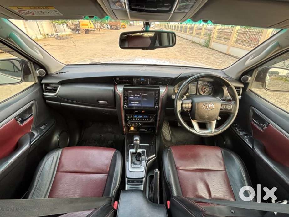 Toyota Fortuner Legender 4x2 At 2.8, 2022, Diesel