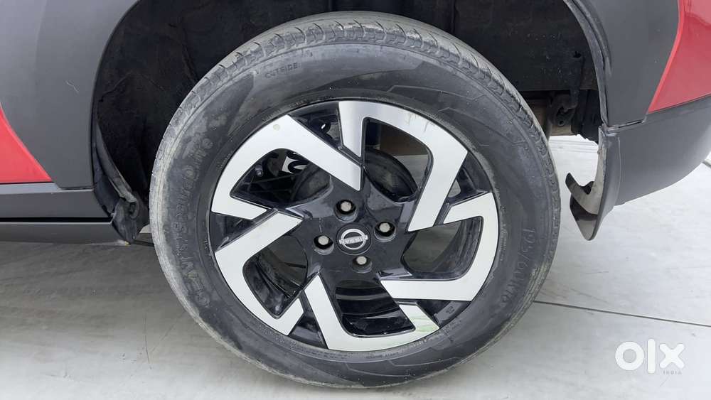 Nissan Magnite Xv Turbo, 2022, Petrol