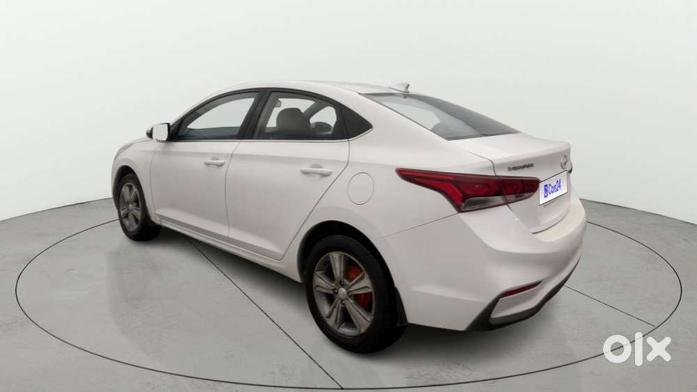 Hyundai Verna 1.6 Vtvt Sx, 2017, Petrol