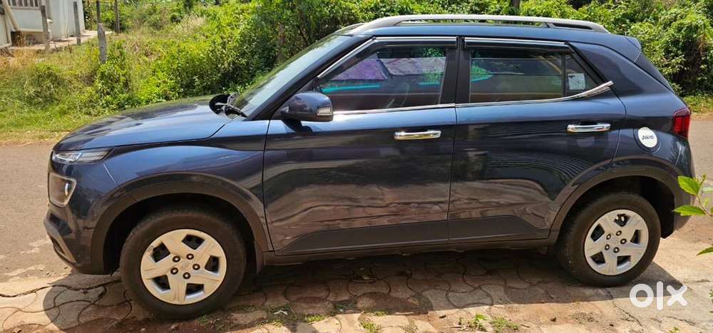 Hyundai Venue 2020 September