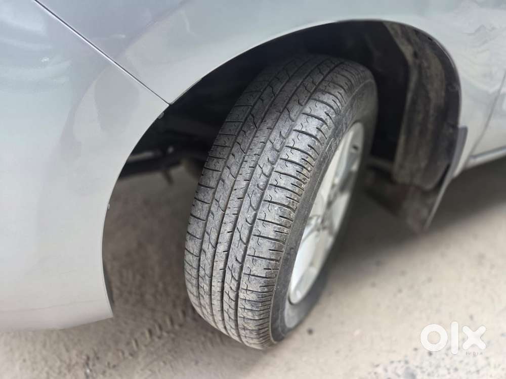 Toyota Innova Crysta 2.4 G Mt, 2016, Diesel