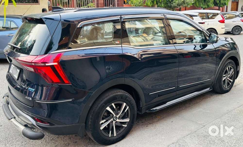 Mahindra Xuv700 2.2 Ax 5 Diesel At 7 Str, 2022, Diesel