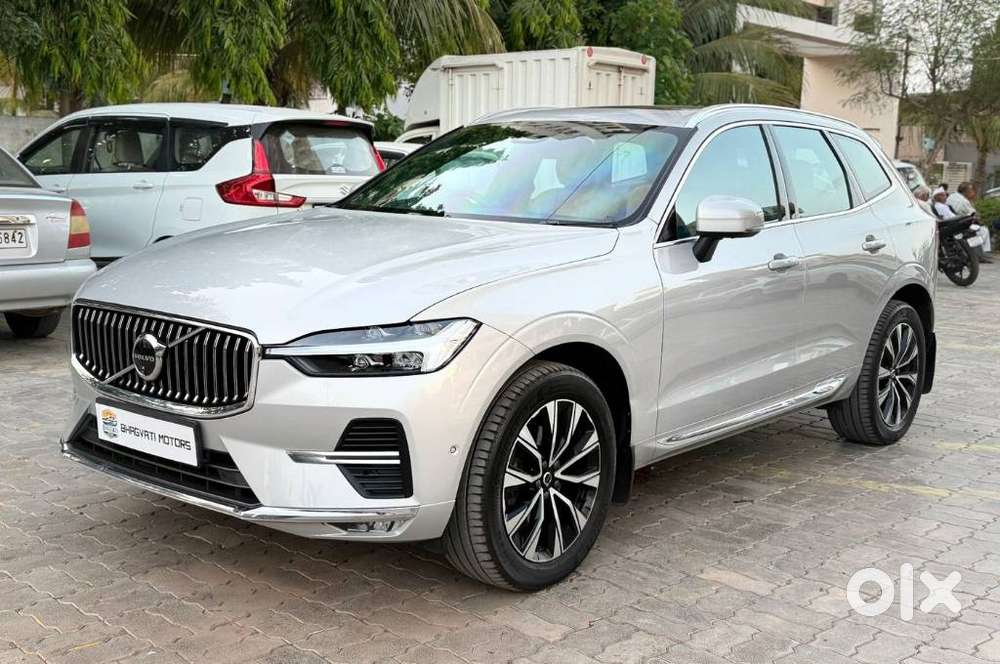 Volvo Xc60 D5 Awd Automatic, 2024, Petrol