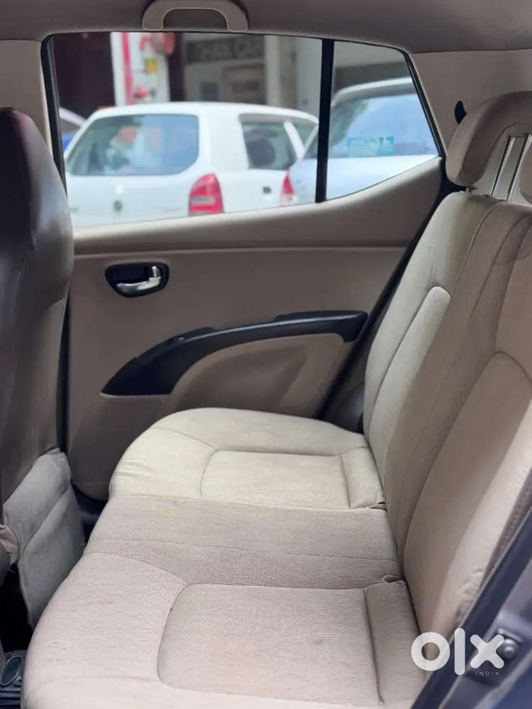 Hyundai I10 Sportz 2013