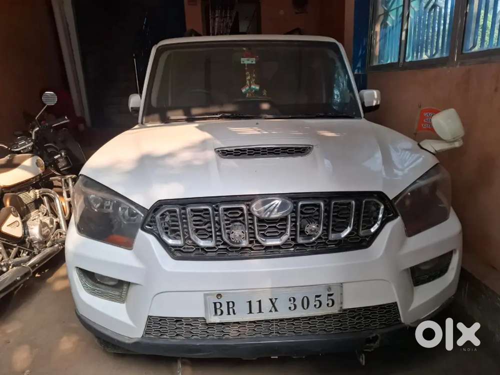 Mahindra Scorpio 2015 Diesel 130000 Km Driven