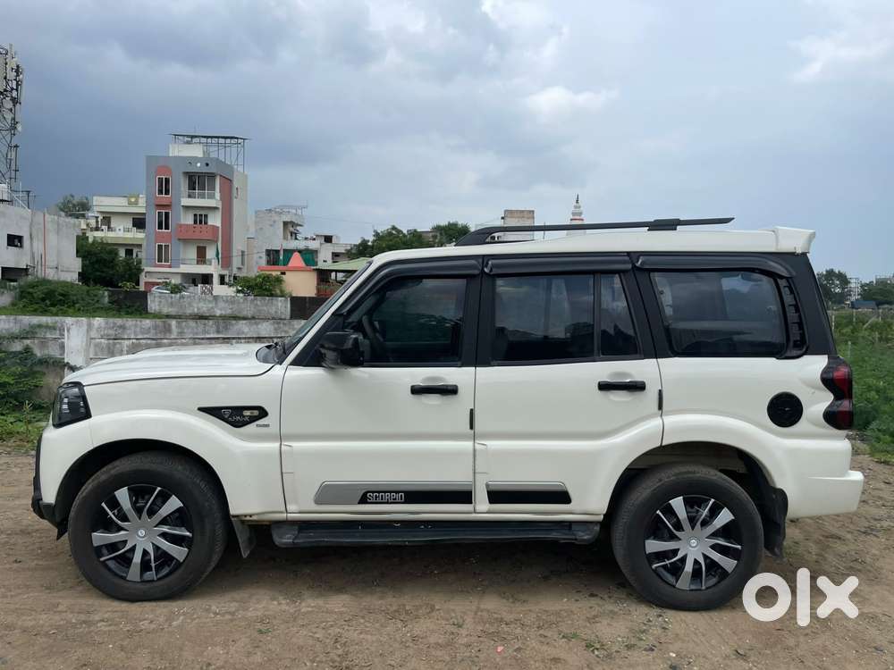 Mahindra Scorpio S5, 2018, Diesel