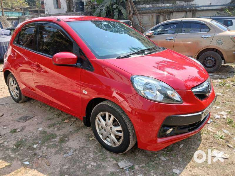 Honda Brio V Mt, 2012, Petrol