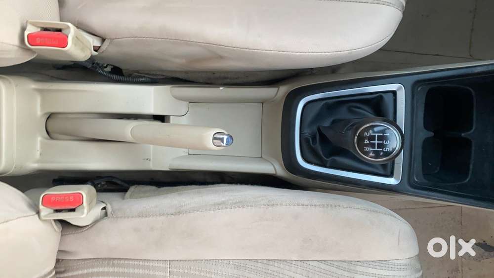 Maruti Suzuki Swift Dzire 1.2 Vxi Bsiv, 2020, Cng & Hybrids