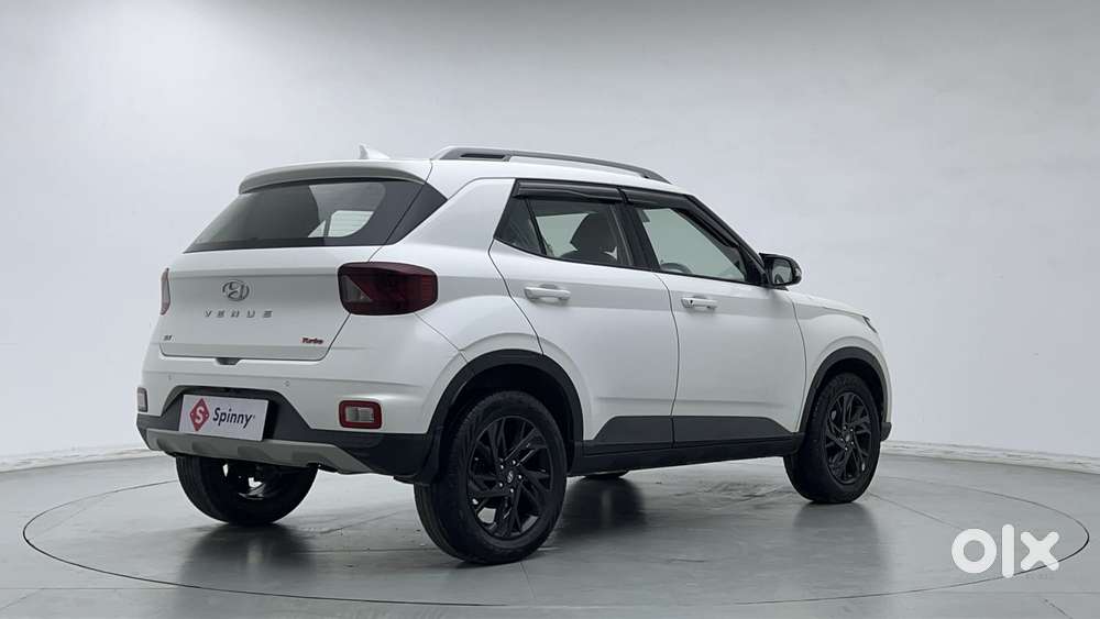 Hyundai Venue Sx Turbo, 2022, Petrol