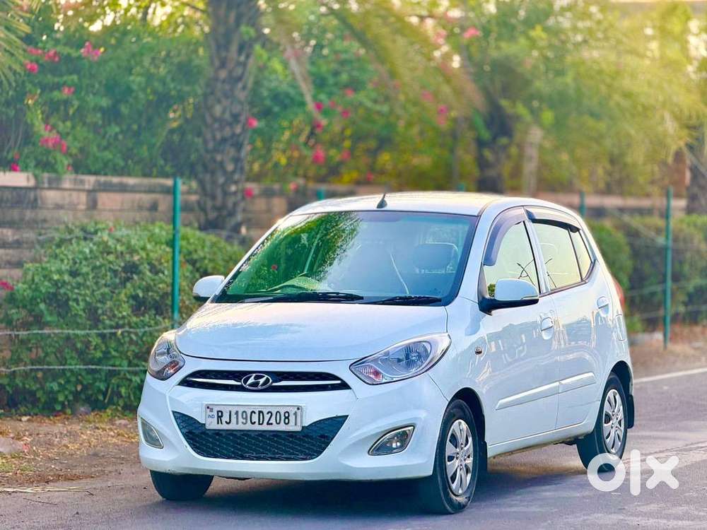 I10 1.2 Sportz 2012 Best Condition