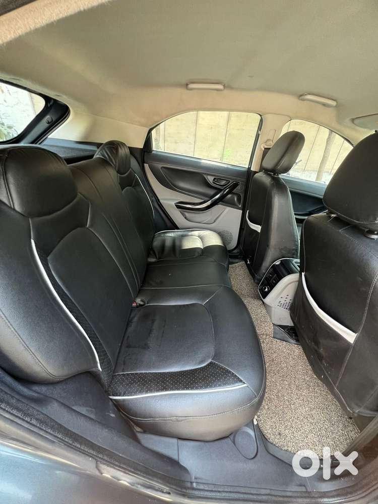 Tata Nexon 1.2 Revotron Xt, 2019, Petrol