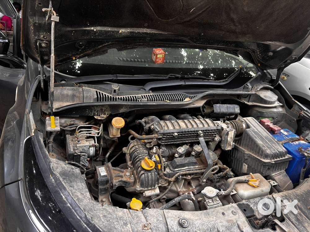Tata Altroz Petrol 2024
