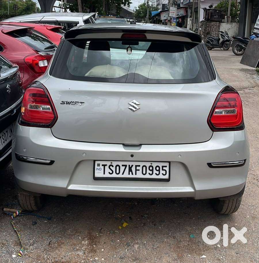 Maruti Suzuki Swift 1.2 Vxi Glory Edition, 2023, Petrol