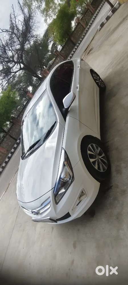 Hyundai Verna 2016 Fluidic 1.6 Crdi Diesel